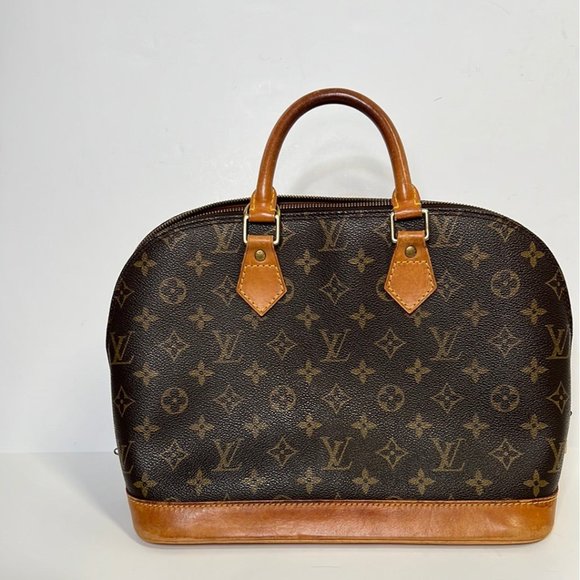 Louis Vuitton Handbags - Louis Vuitton Alma PM monogram canvas